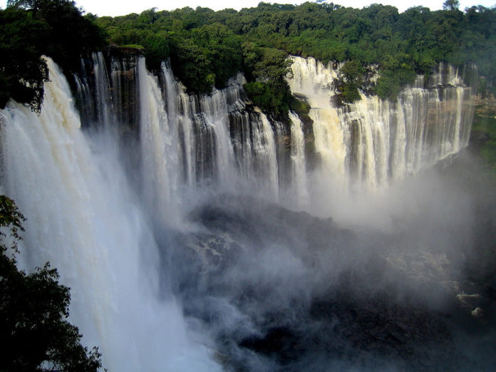 Kalandula Waterfalls